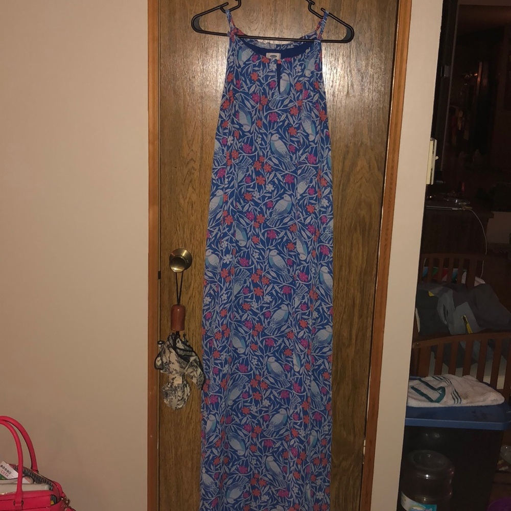 Large Old Navy maxi dress